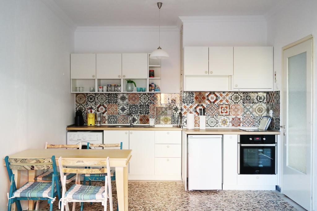 Holiday Apartment Sombrero Néa Péramos Екстериор снимка